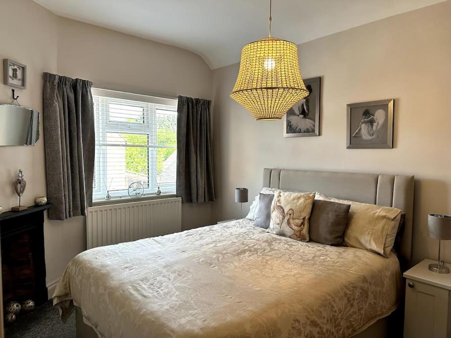 Gaia Villa Lichfield Luaran gambar