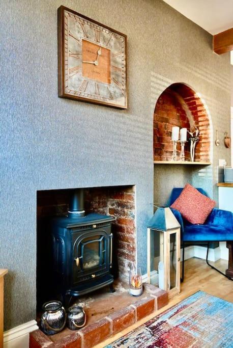 Gaia Villa Lichfield Luaran gambar