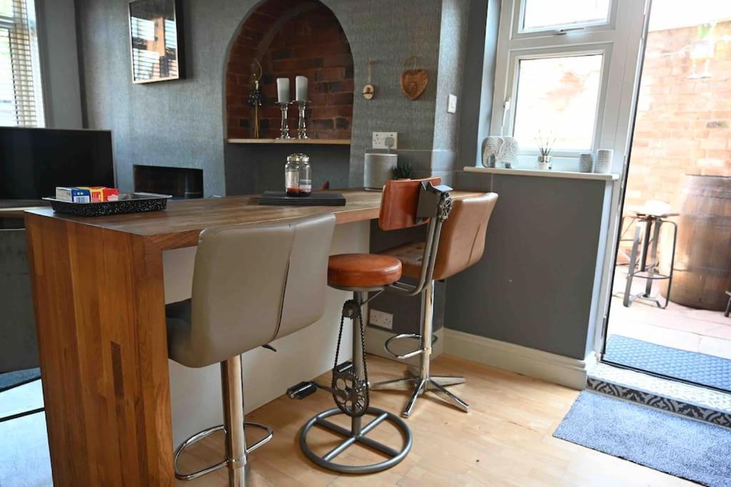 Gaia Villa Lichfield Luaran gambar
