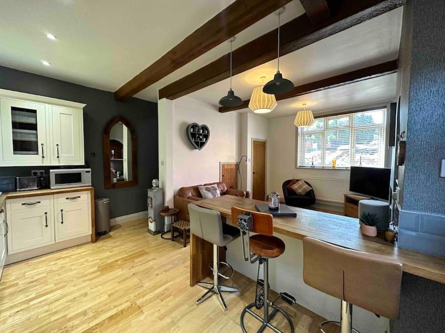 Gaia Villa Lichfield Luaran gambar