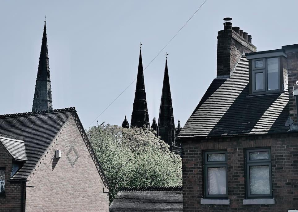 Gaia Villa Lichfield Luaran gambar